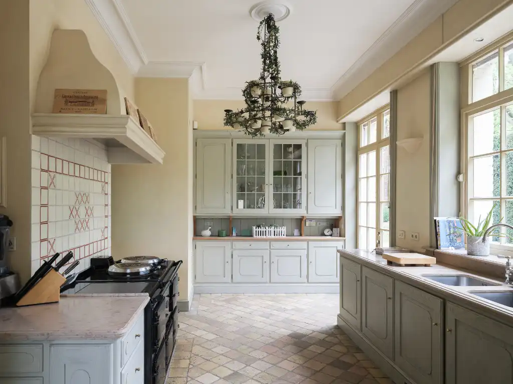 Exclusief landhuis met voormalig koetshuis, gelegen op een prachtig domein van circa 34.000 m² in Evergem foto 16