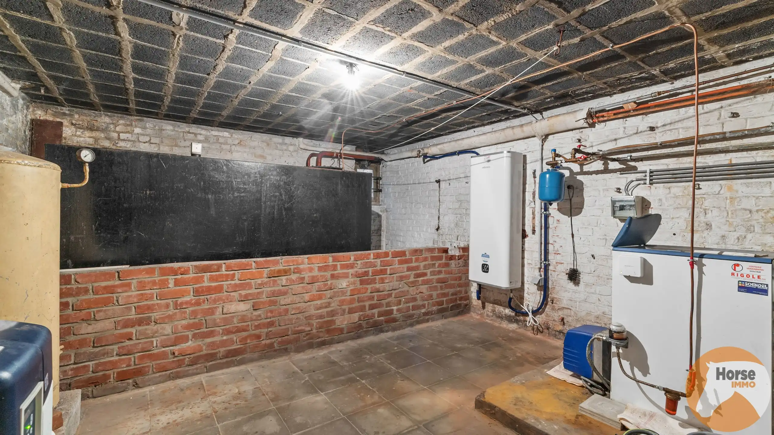 PECQ - Ruime gezinswoning met bijgebouw op +/- 44are  foto 26