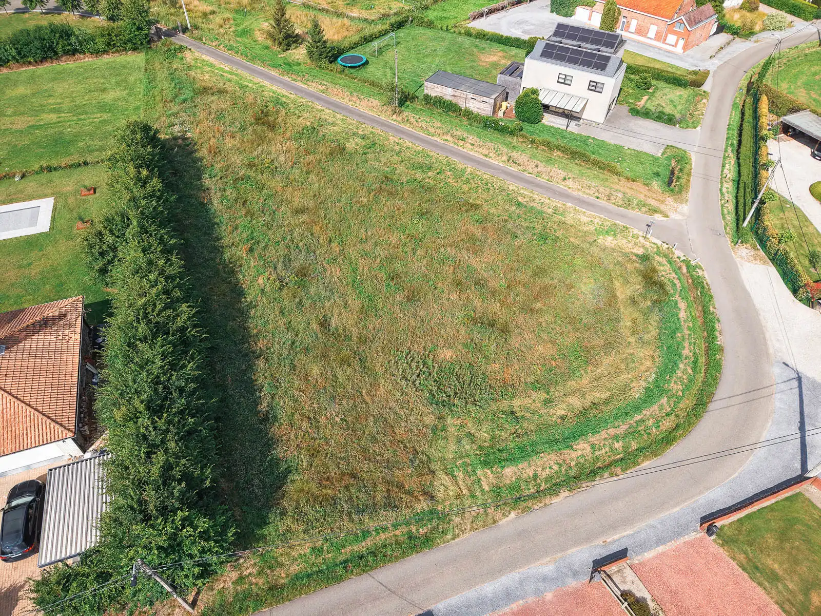 Perceel met mogelijkheden om uw droomproject te realiseren foto 7