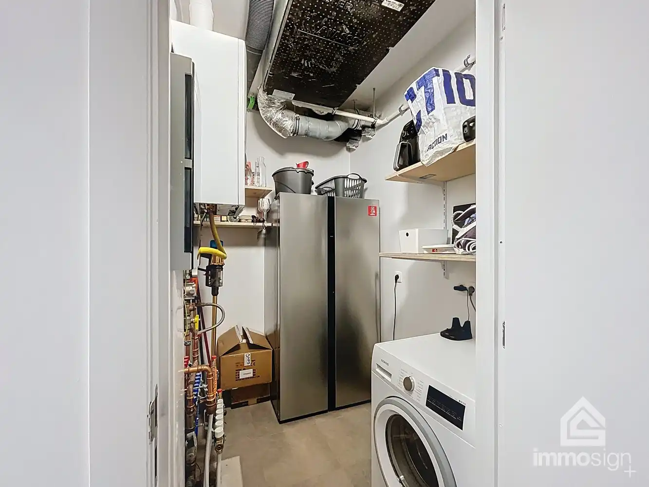 Modern appartement met twee slaapkamers op toplocatie in Bree centrum! foto 16