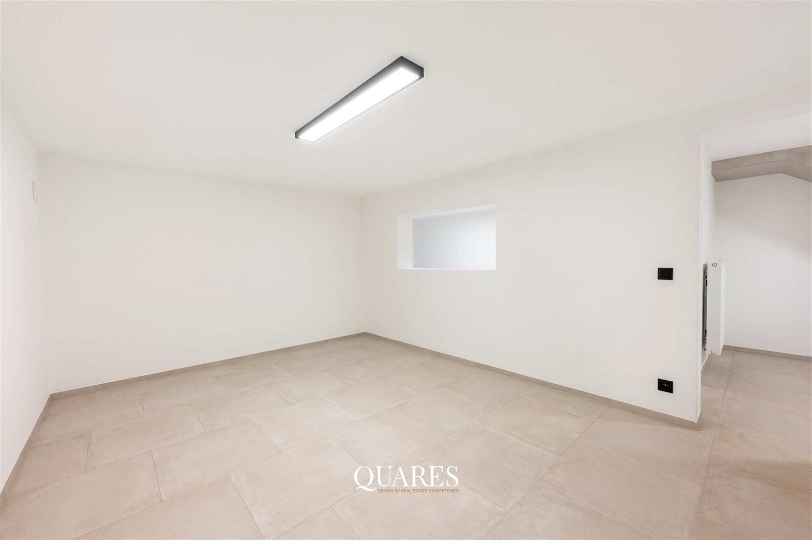 Prachtig gerenoveerde woning met 4 slaapkamers en zuidwest georiënteerde tuin in Pulhofwijk foto 31