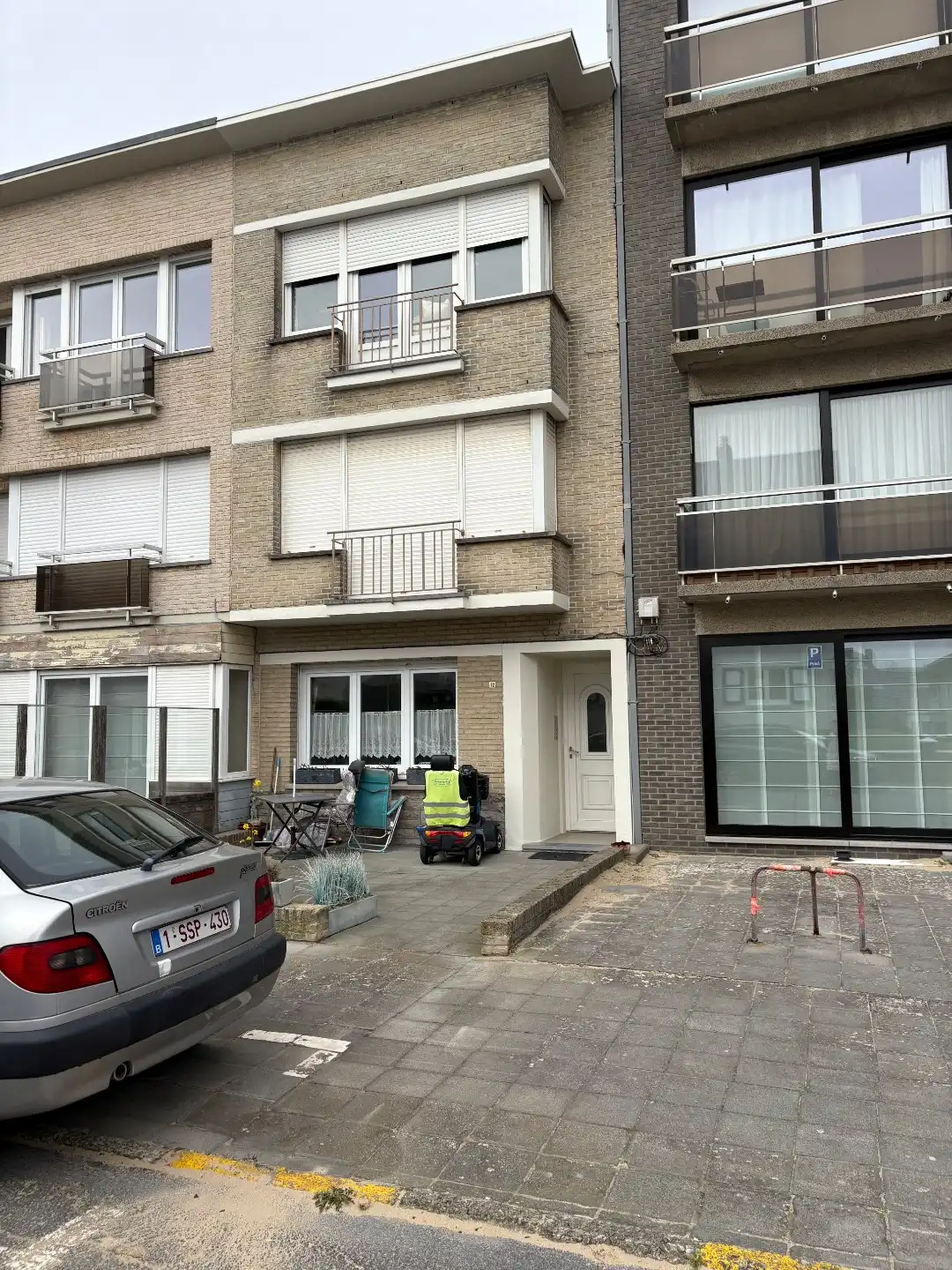 Te koop: verzorgd en zonnig appartement vlak bij zee foto 16