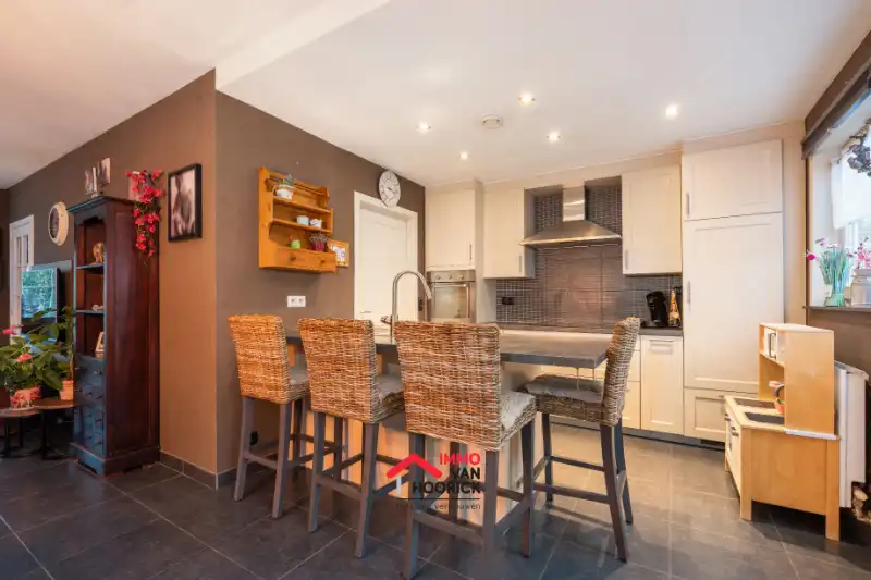 Instapklare woning HOB - 265m² grondopp. foto 8