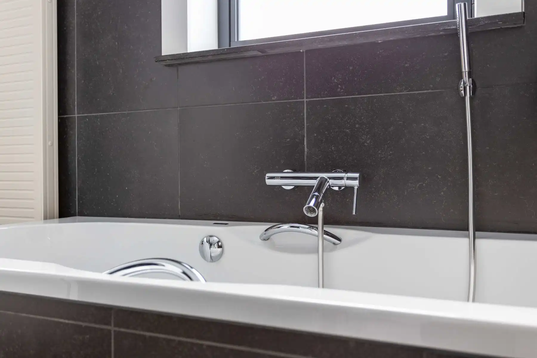 Prachtig onderhouden en instapklare woning vlakbij het centrum van Lede foto 21