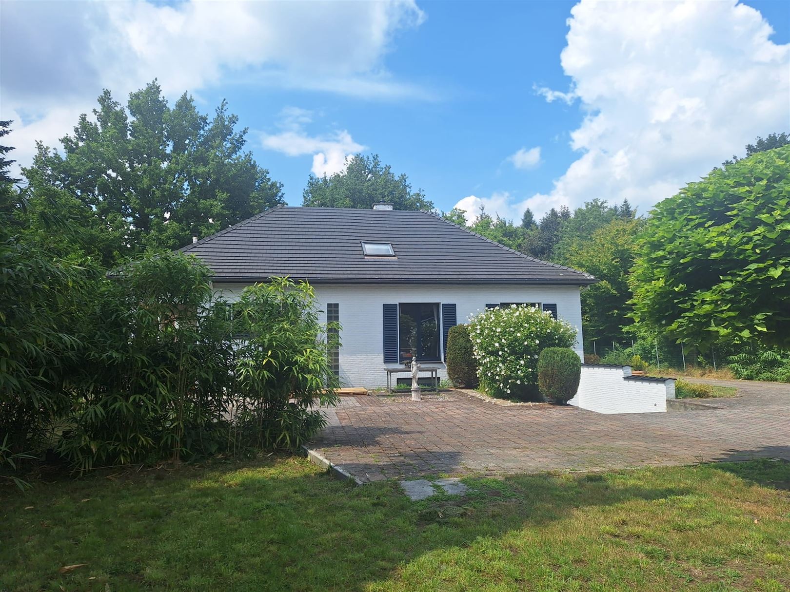 TE HUUR: Ruime woning met 3 slaapkamers te Zolder!  foto 9