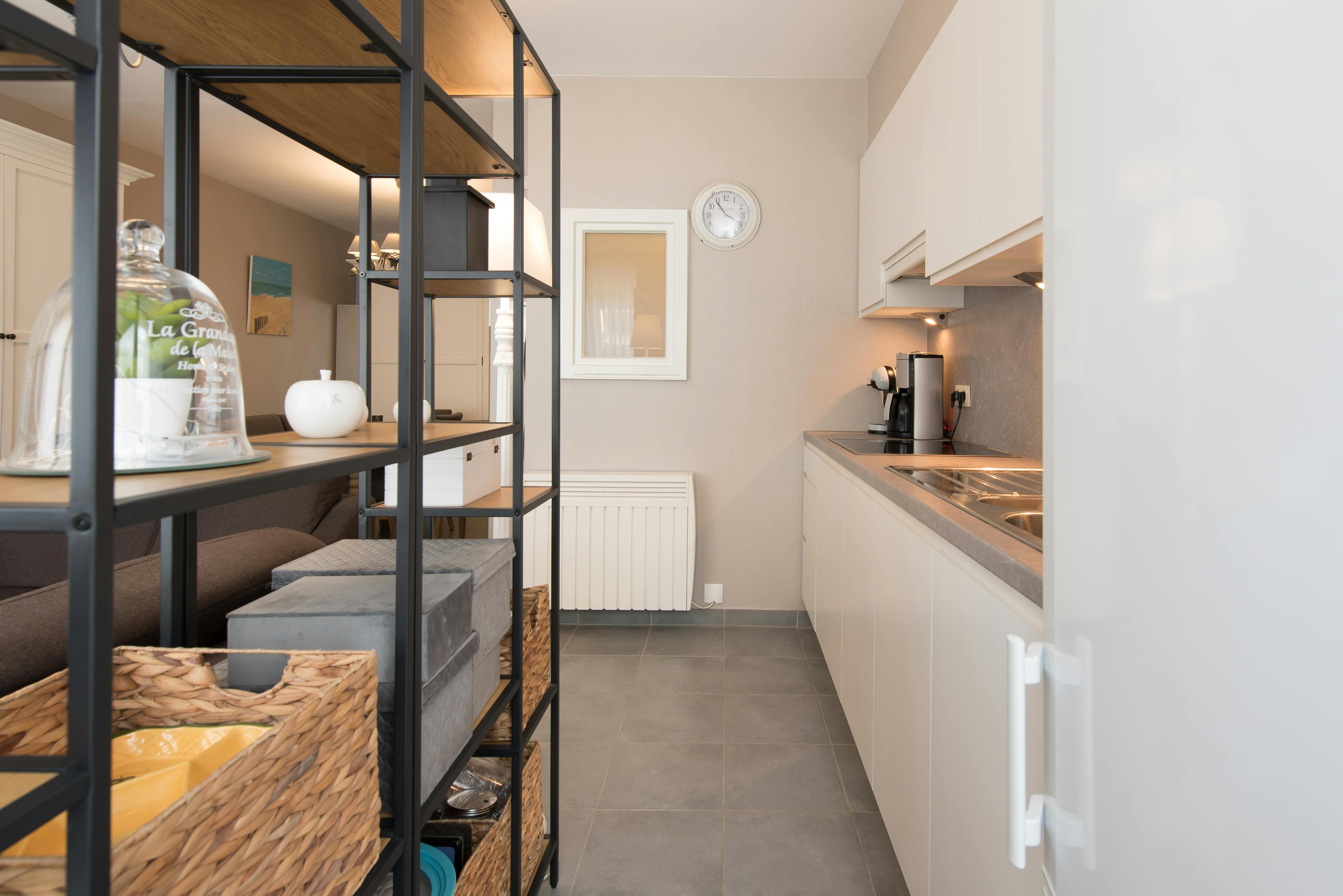 Gerenoveerde studio te koop nabij zeedijk Middelkerke foto 7