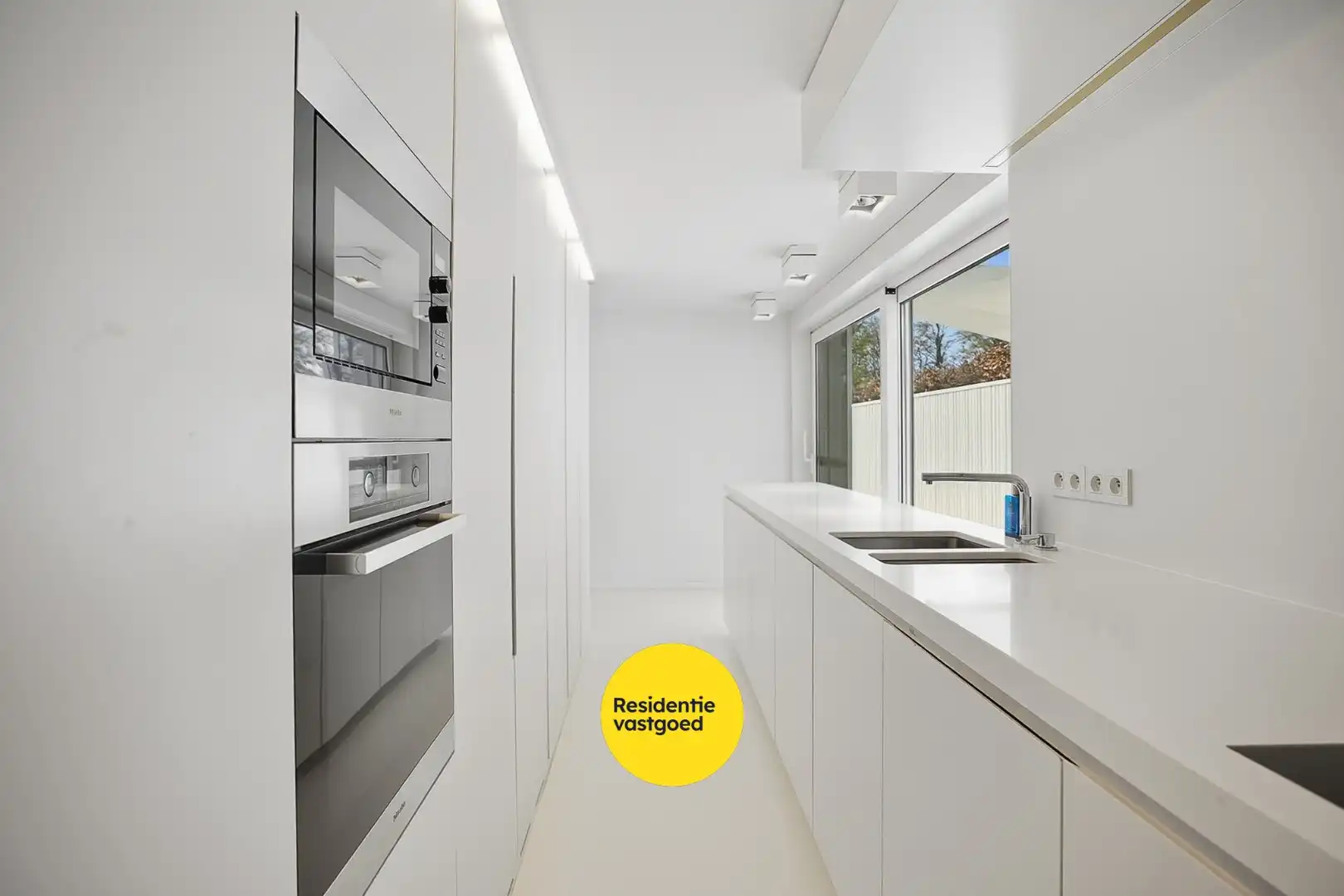 Stijlvolle open bebouwing op toplocatie in Sint-Michiels foto 11