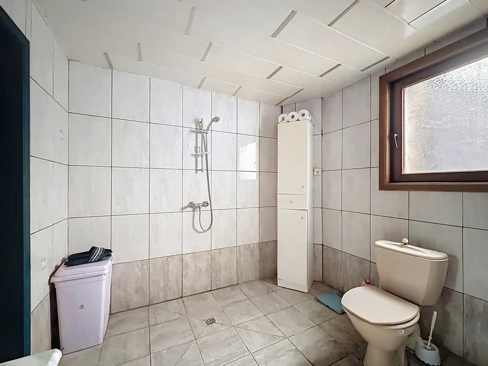 Te renoveren HOB met 5 SLPK, Tuin én Garage, op Toplocatie! foto 8