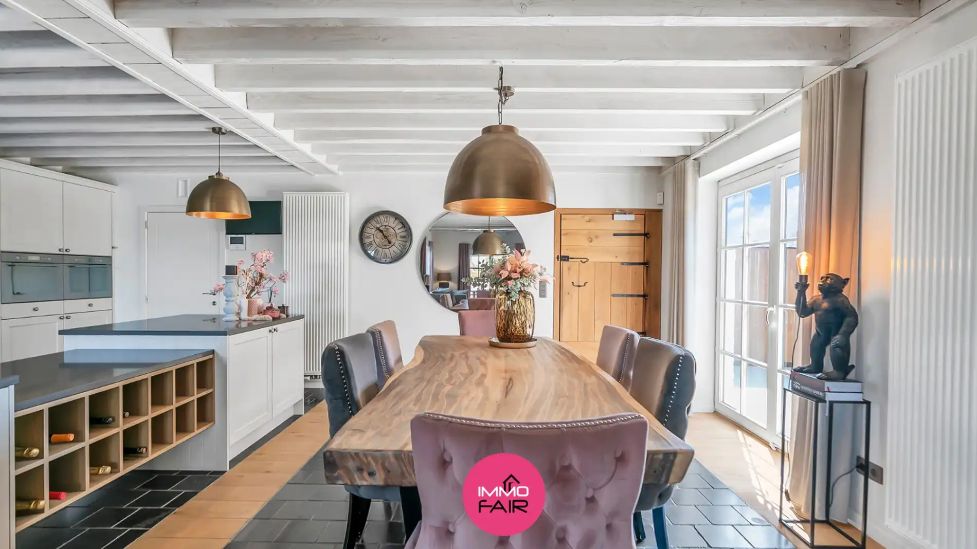 Unieke villa met zwembad en aansluitende weide  foto 6