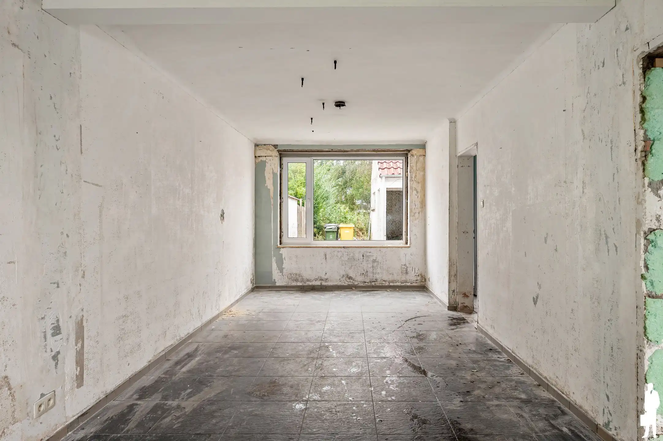 Te renoveren woning met 4 slaapkamers, tuin en bijgebouw in Kalmthout foto 4