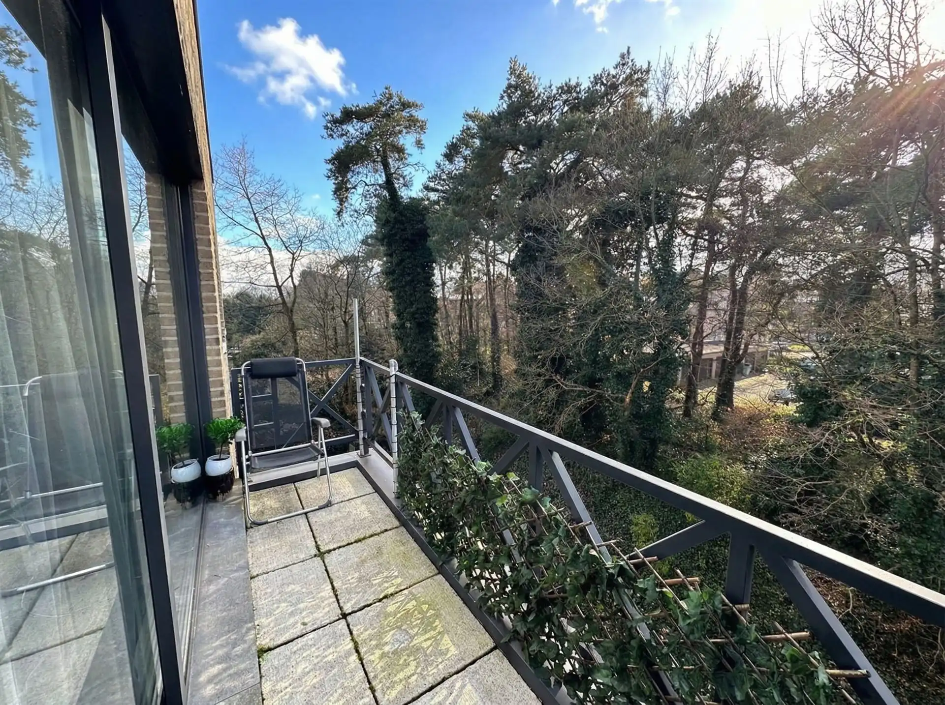 Instapklaar appartement voorzien van 2 slaapkamers een garage en een berging  foto 14