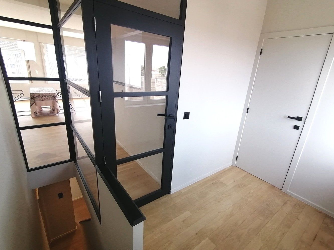 Te koop: modern duplexappartement met groot terras in Middelkerke foto 8