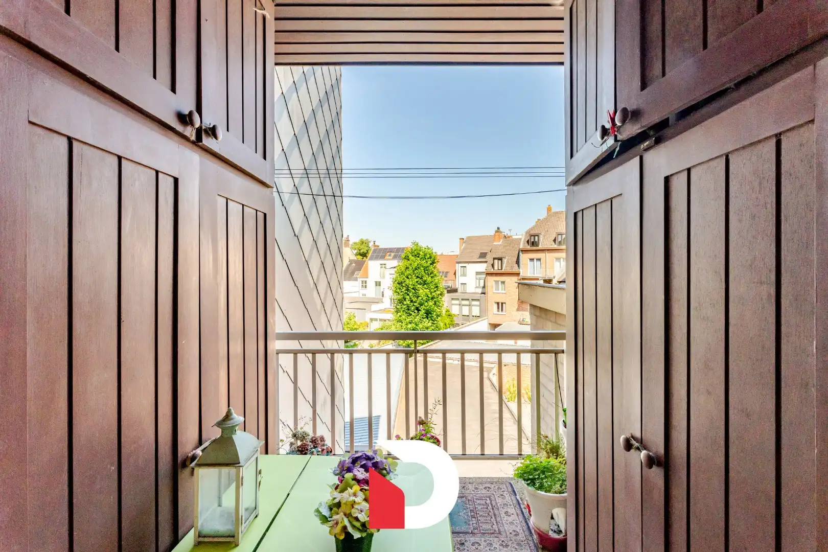 Ruim 3 slaapkamer appartement met terras nabij centrum Brugge foto 13
