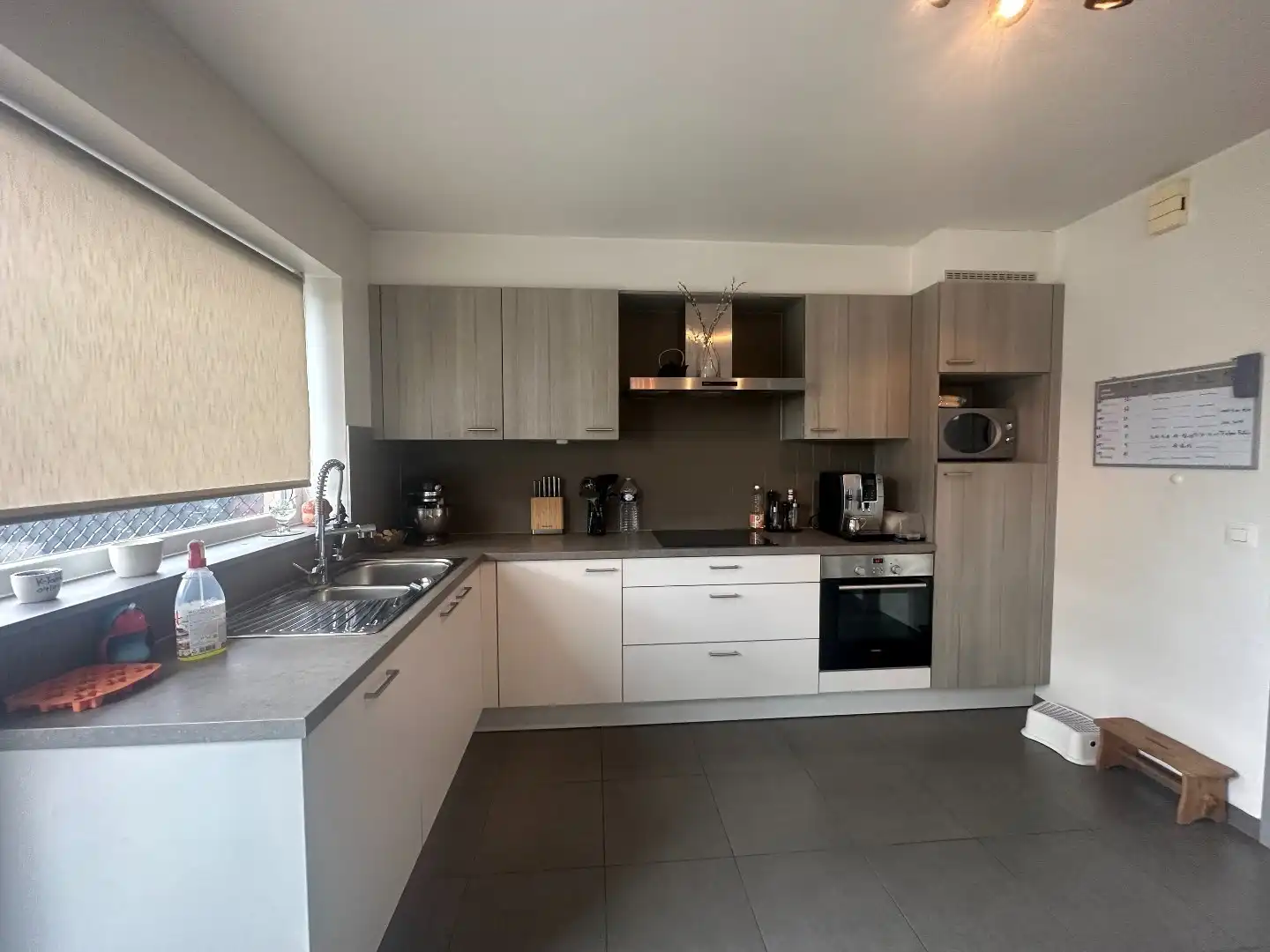 Ruime nieuwbouwwoning met zongerichte tuin en 3 slaapkamers foto 8