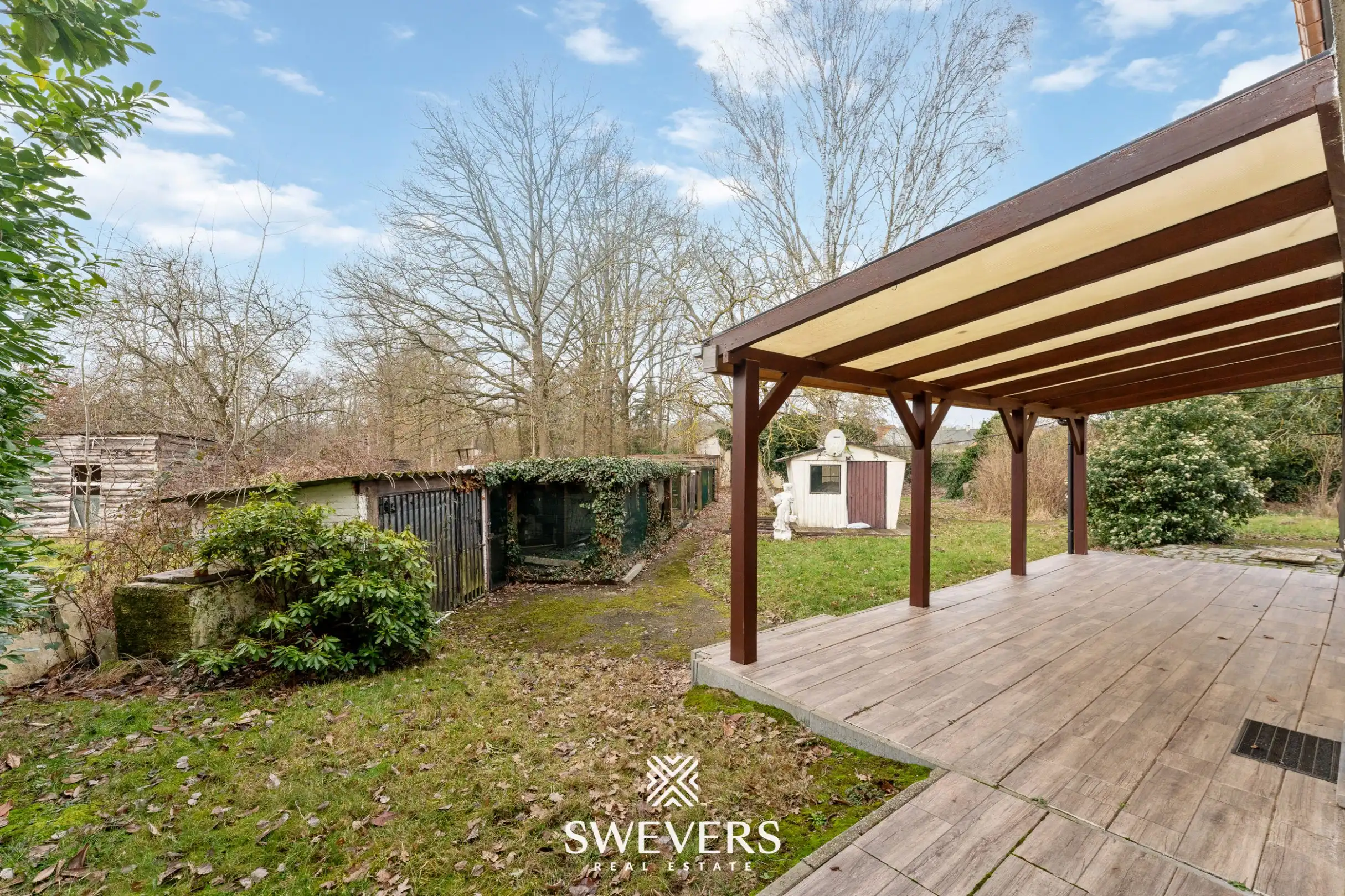 Bel-etage woning, 3 slpk, met aansluitende weide en vergunde stallingen en aparte weide, in totaal op 85a52ca foto 20