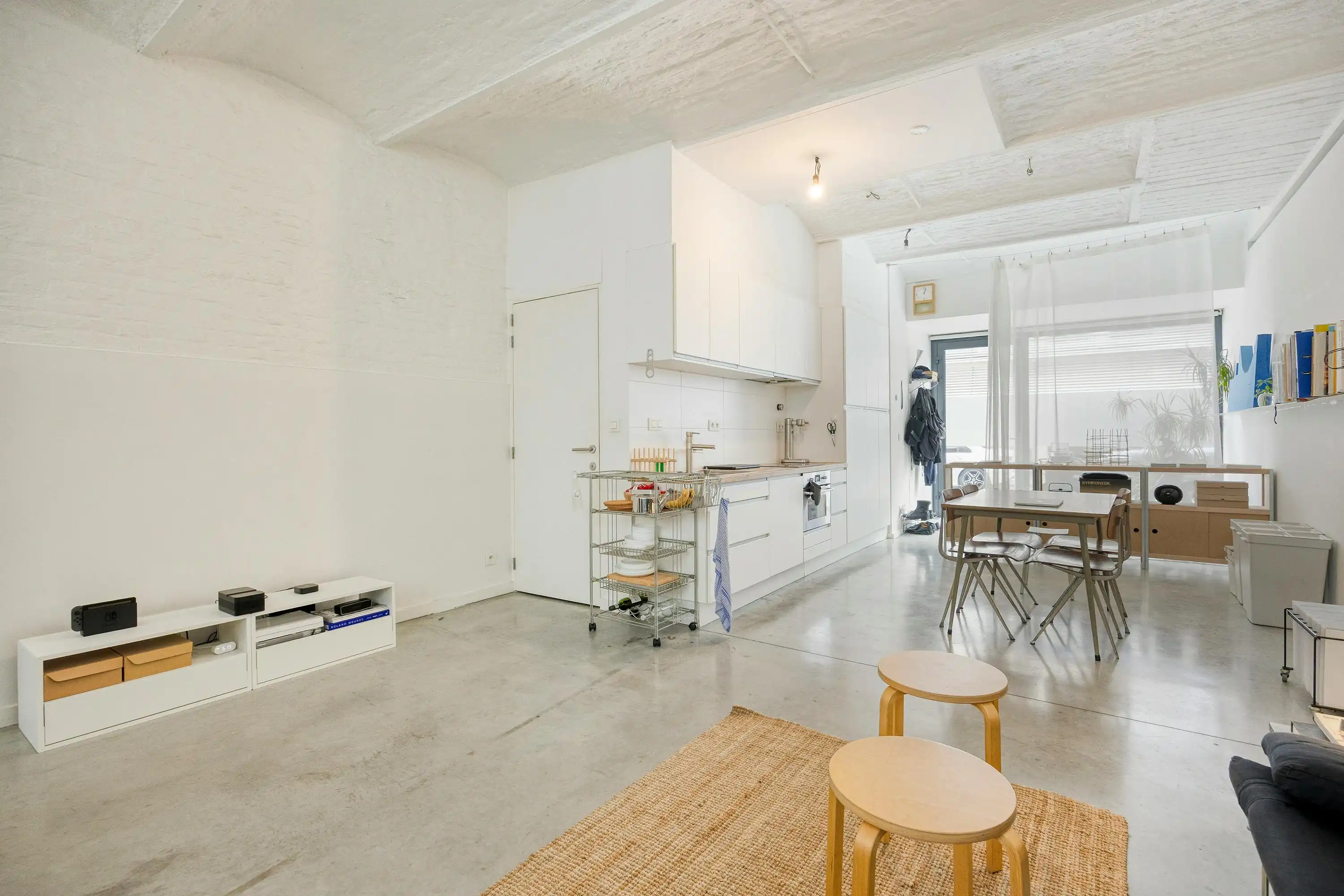 Stijlvolle studio van 78 m² met uitgesproken loftgevoel foto 8