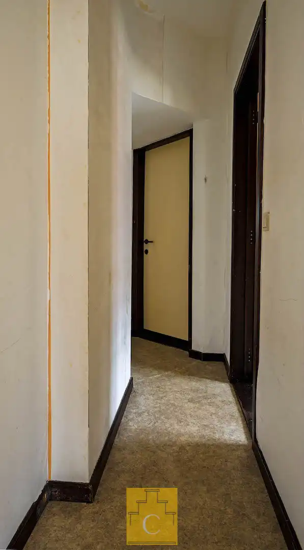 karaktervol handelspand met woonst en parking voor 2 wagens op toplocatie in Brugge (Kristus Koning) foto 12