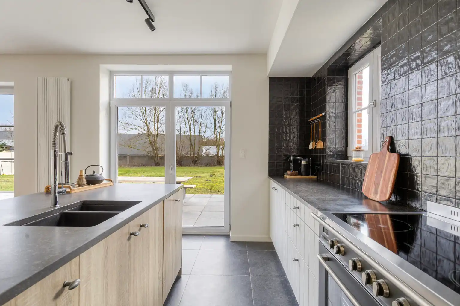 Instapklare villa op ruim perceel foto 17