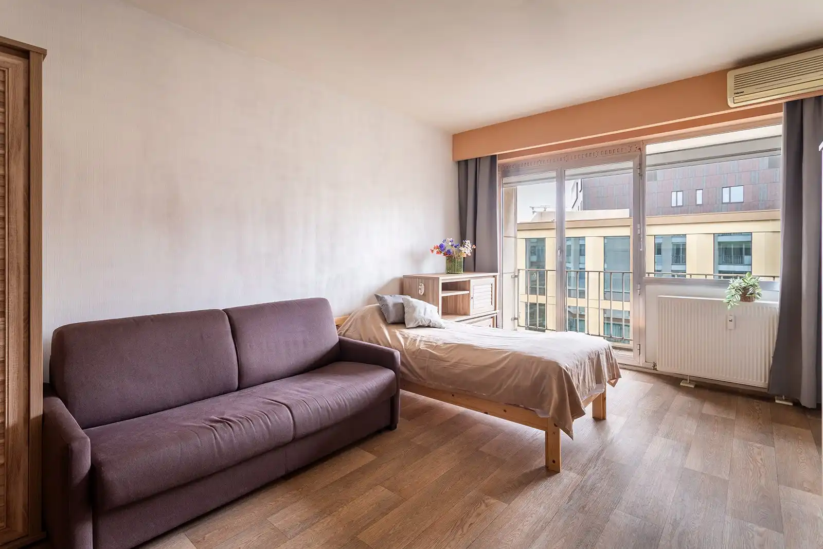 Comfortabele studio met terras vlakbij Centraal Station foto 3