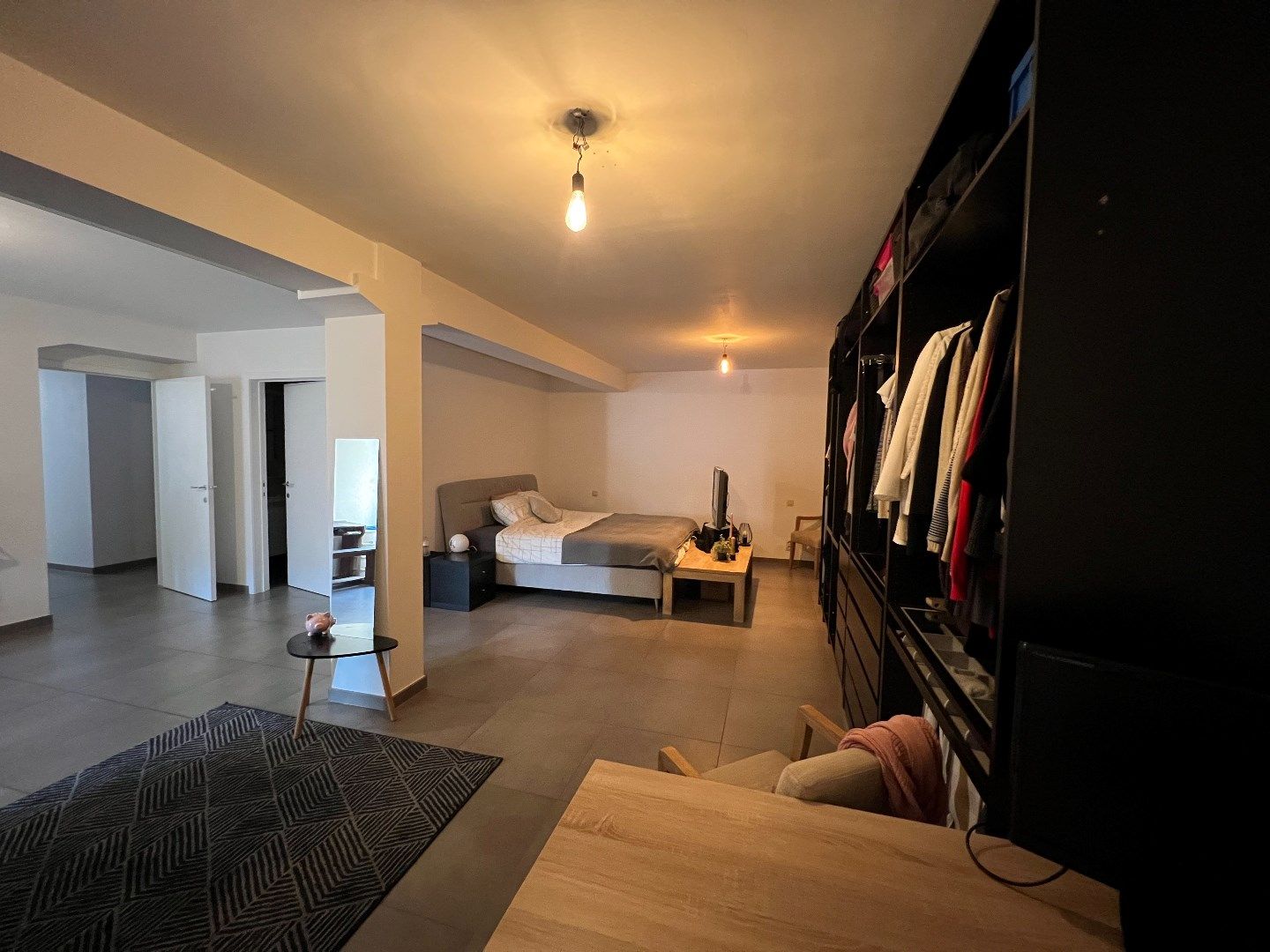 RUSTIG GELEGEN APPARTEMENT (228M²) IN HET CENTRUM VAN IEPER MET TERRAS foto 17