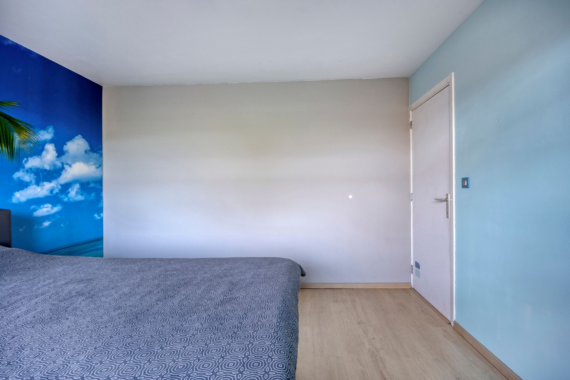 Halfopen bebouwing op uitstekende locatie foto 20