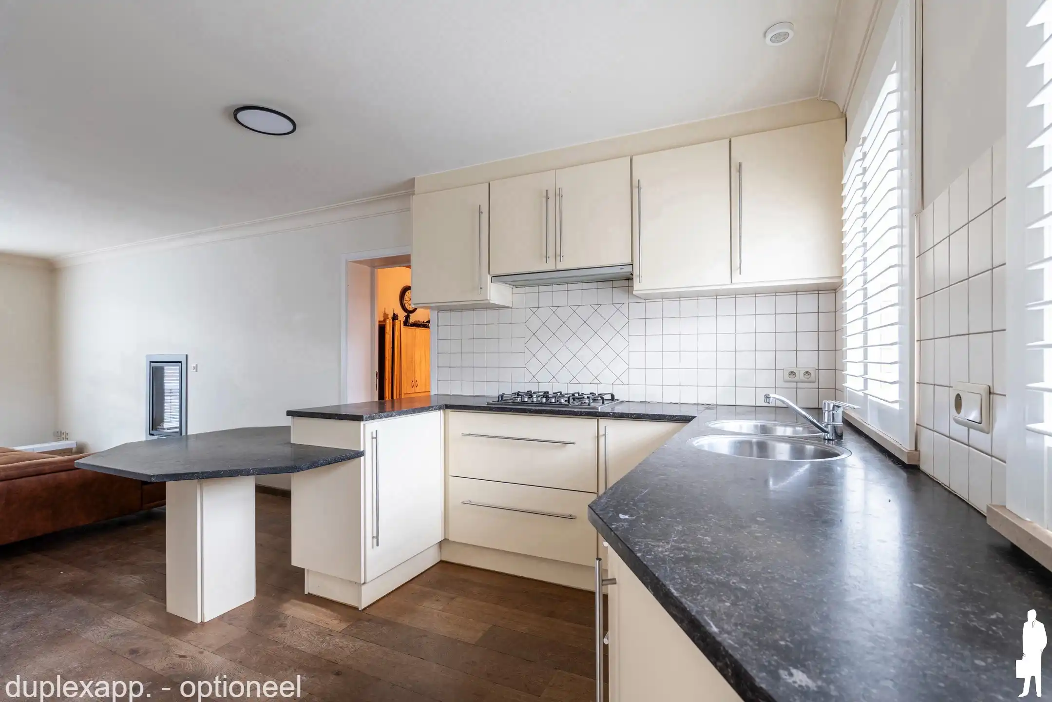 'De Waterkant' - taverne met conciërgewoning op toplocatie foto 24