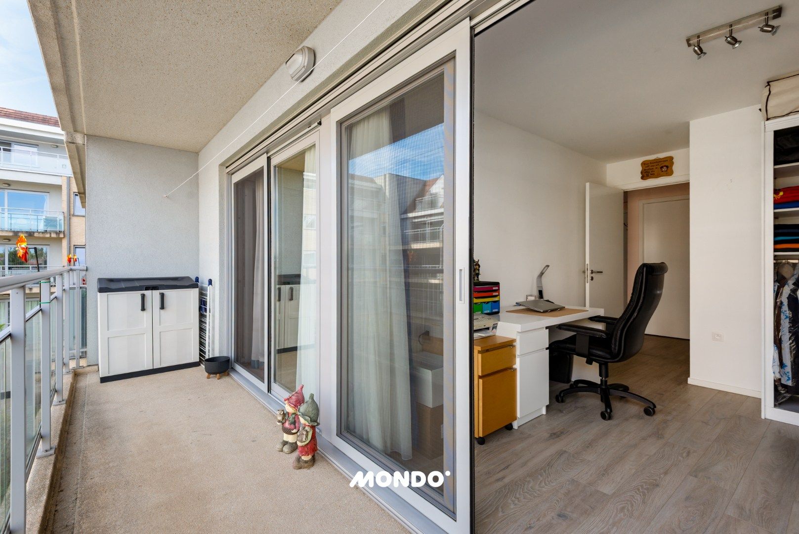 Instapklaar appartement met 2 slaapkamers! foto 18
