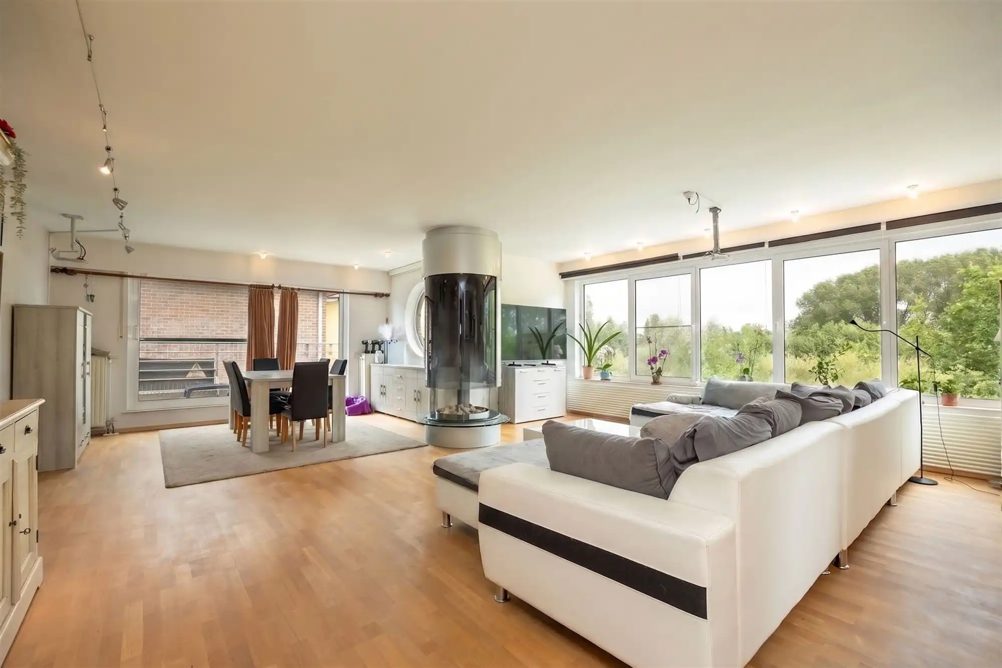 Unieke penthouse met 3 slpkmrs. en riant terras foto 8