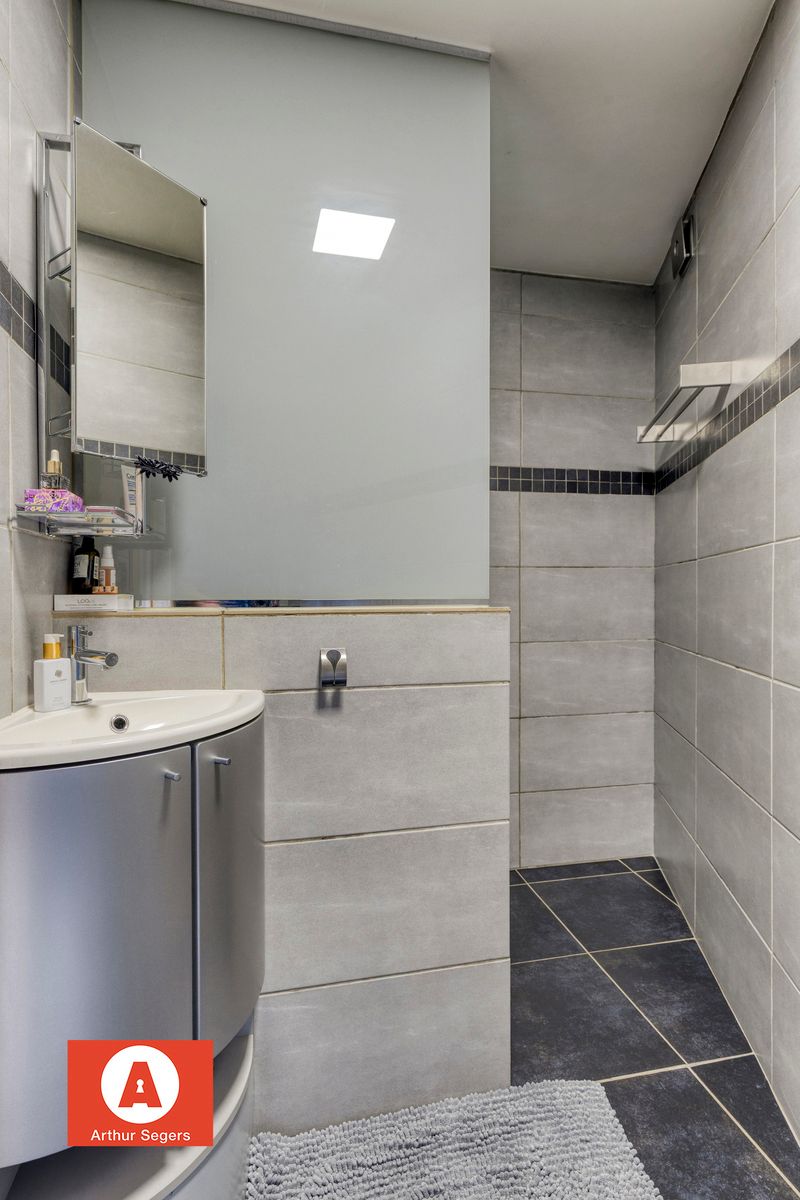 Goed onderhouden woning met 3 slpks en ideale ligging foto 9