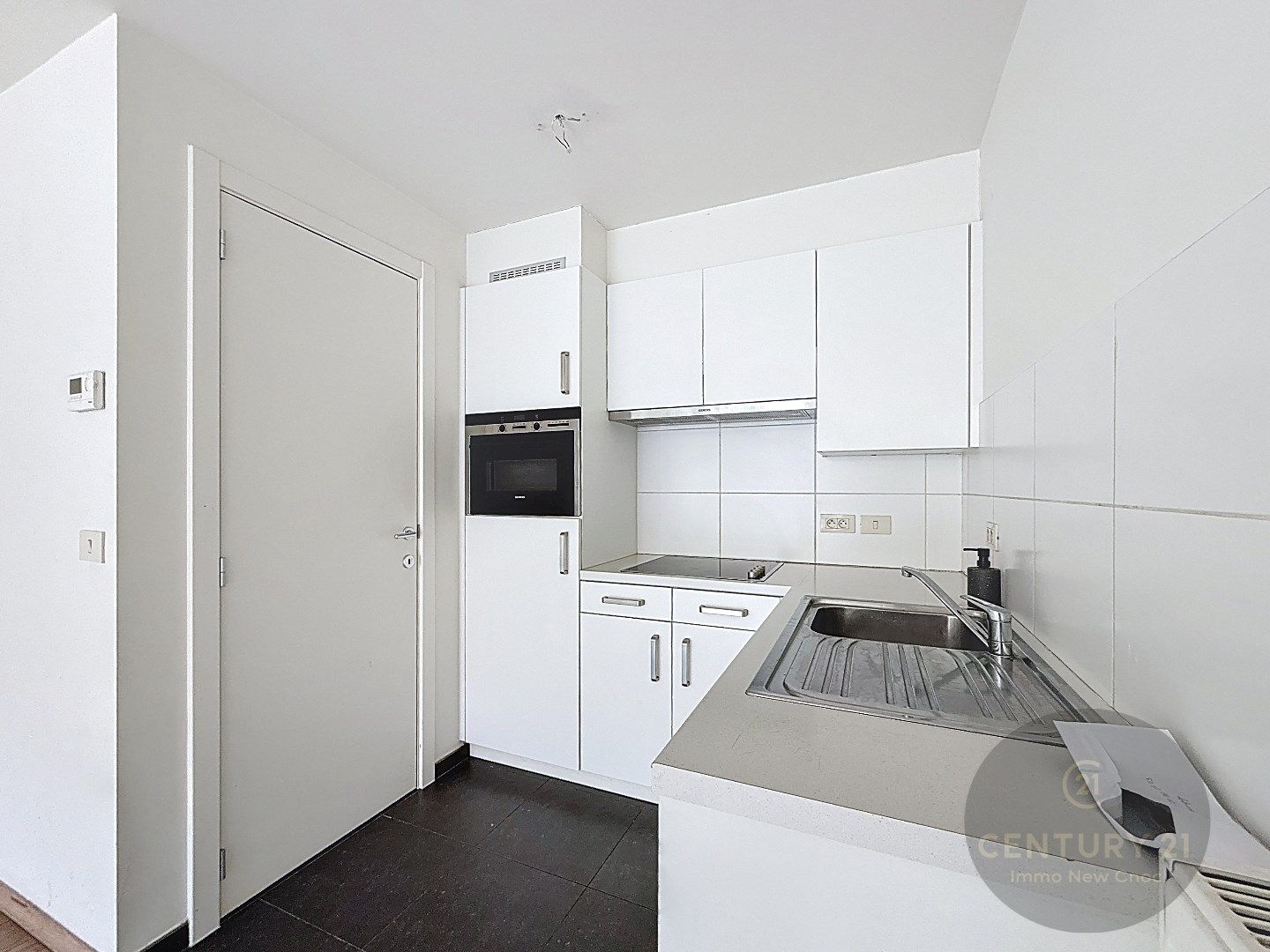 Appartement te koop  op eerste verdiep te Zeebrugge  foto 4