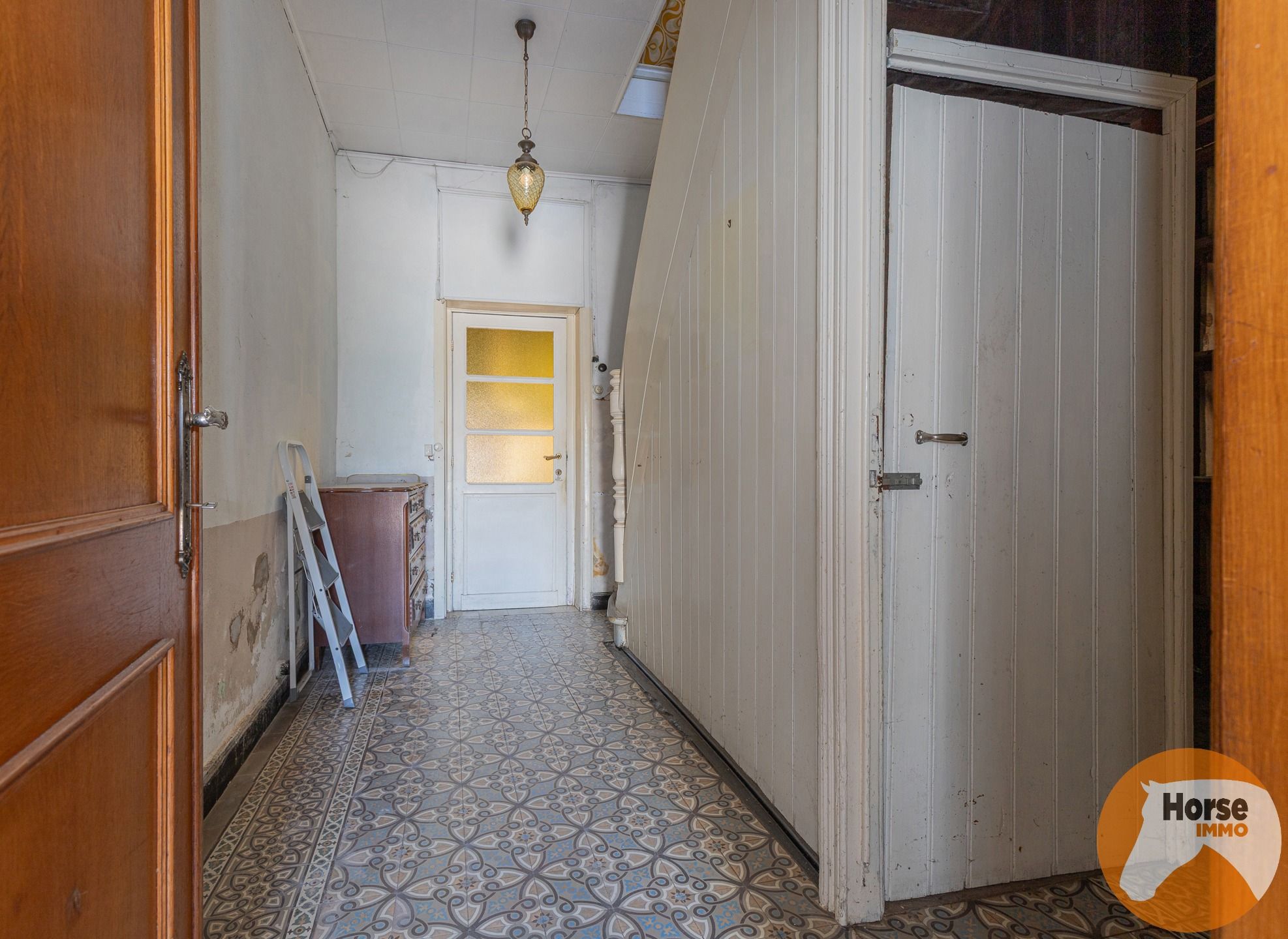 ST-L-ESSE - Ruime burgerwoning met achterliggende ateliers foto 10