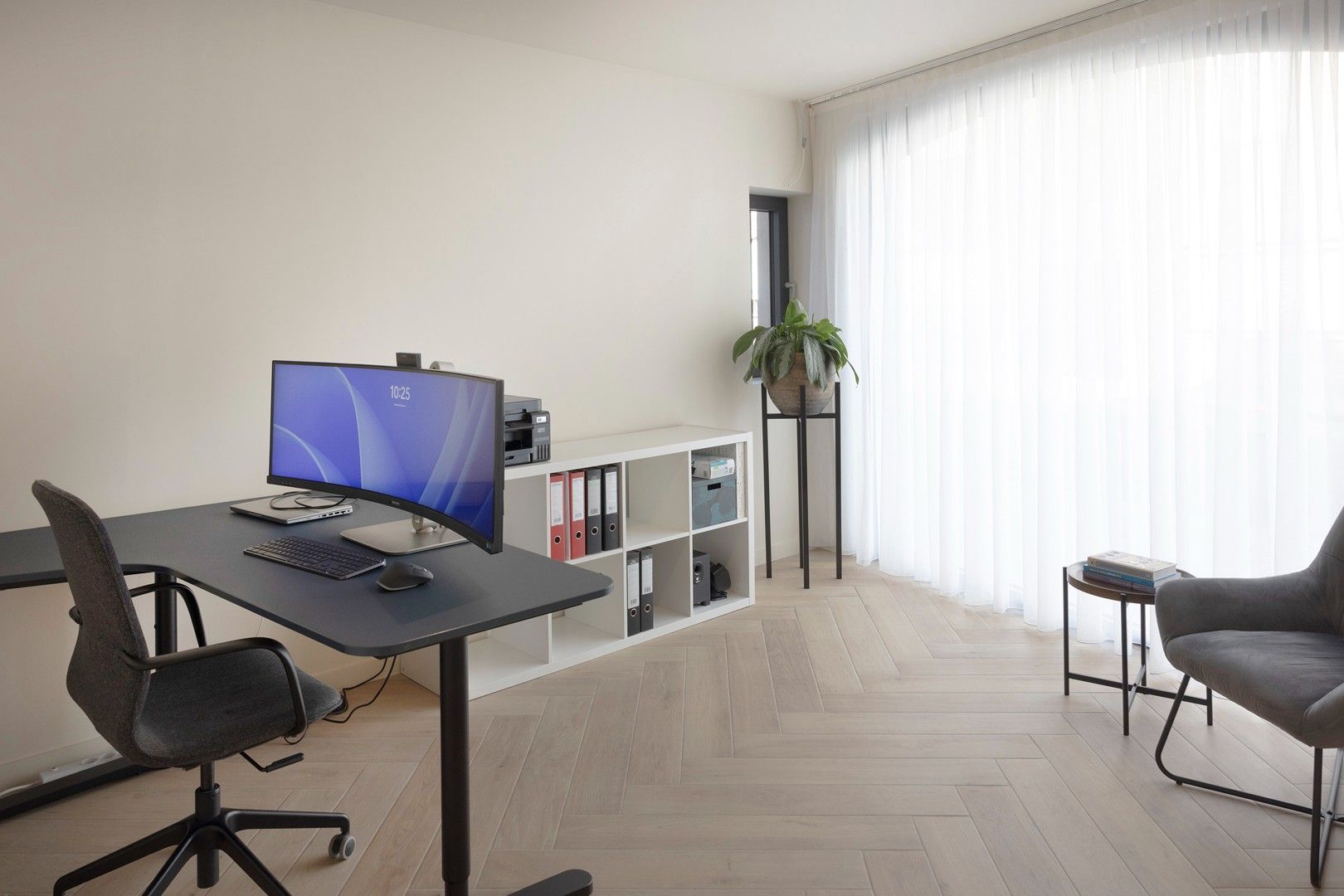 Subliem gerenoveerde en deels nieuw gebouwde woning. foto 6
