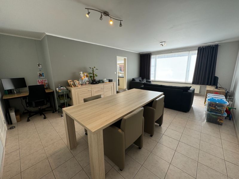 Modern gelijkvloers appartement met tuin, 2 slaapkamers en garage! foto 9