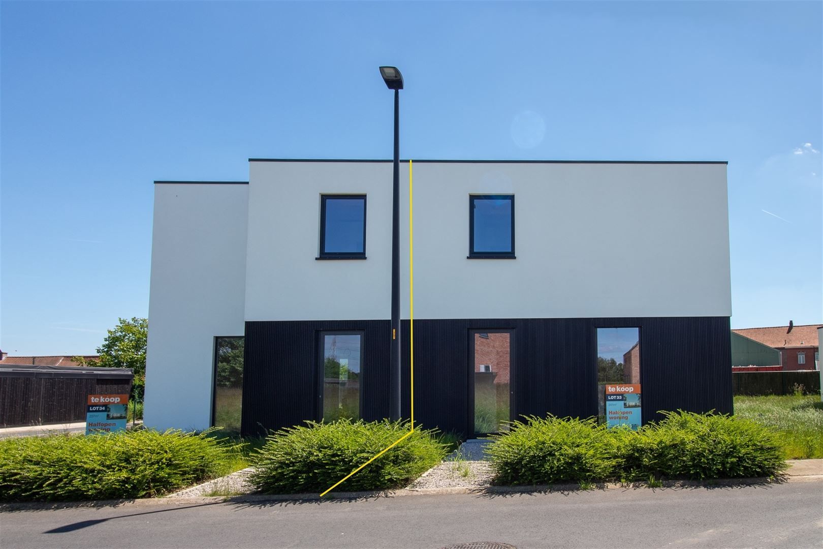 Gezellige 3-slaapkamerwoning in het hart van Mene foto {{pictureIndex}}