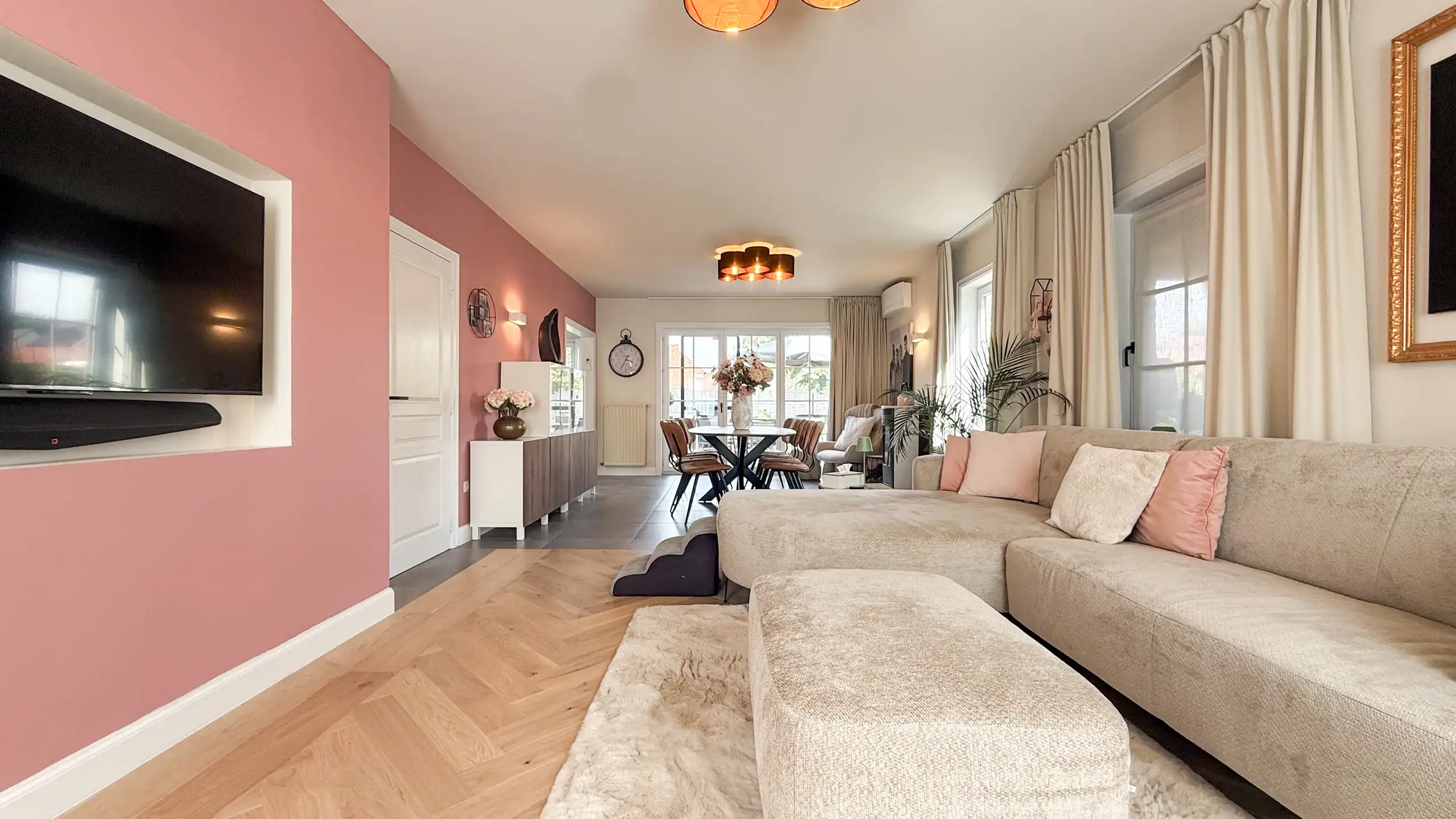Ruime woning van 235m² met 4slpks, kelder en EPC B!  foto 4