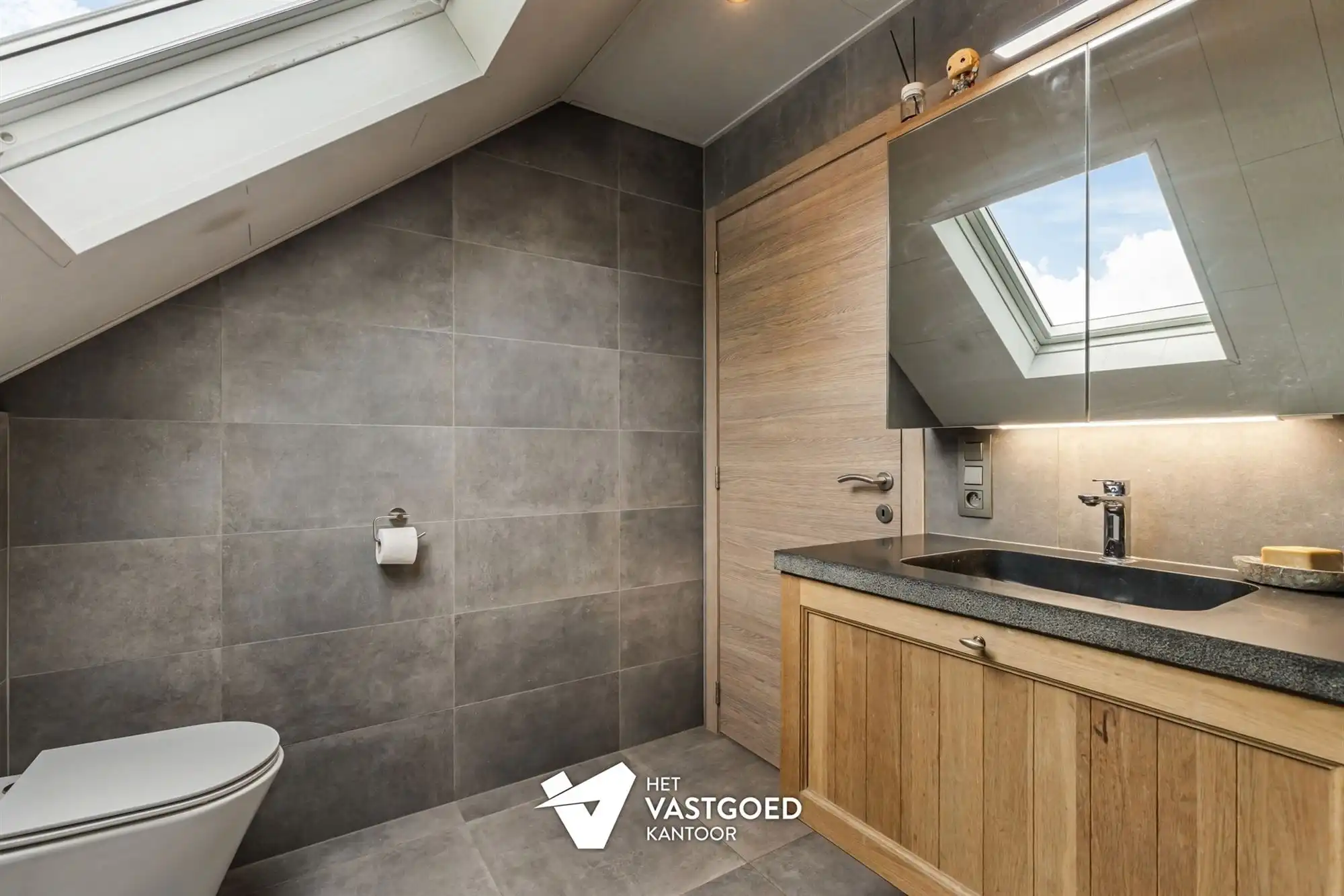 PERFECT ONDERHOUDEN INSTAPKLARE WONING MET 4 SLAAPKAMERS OP EEN PERCEEL VAN 8A 19CA TE LEOPOLDSBURG foto 22