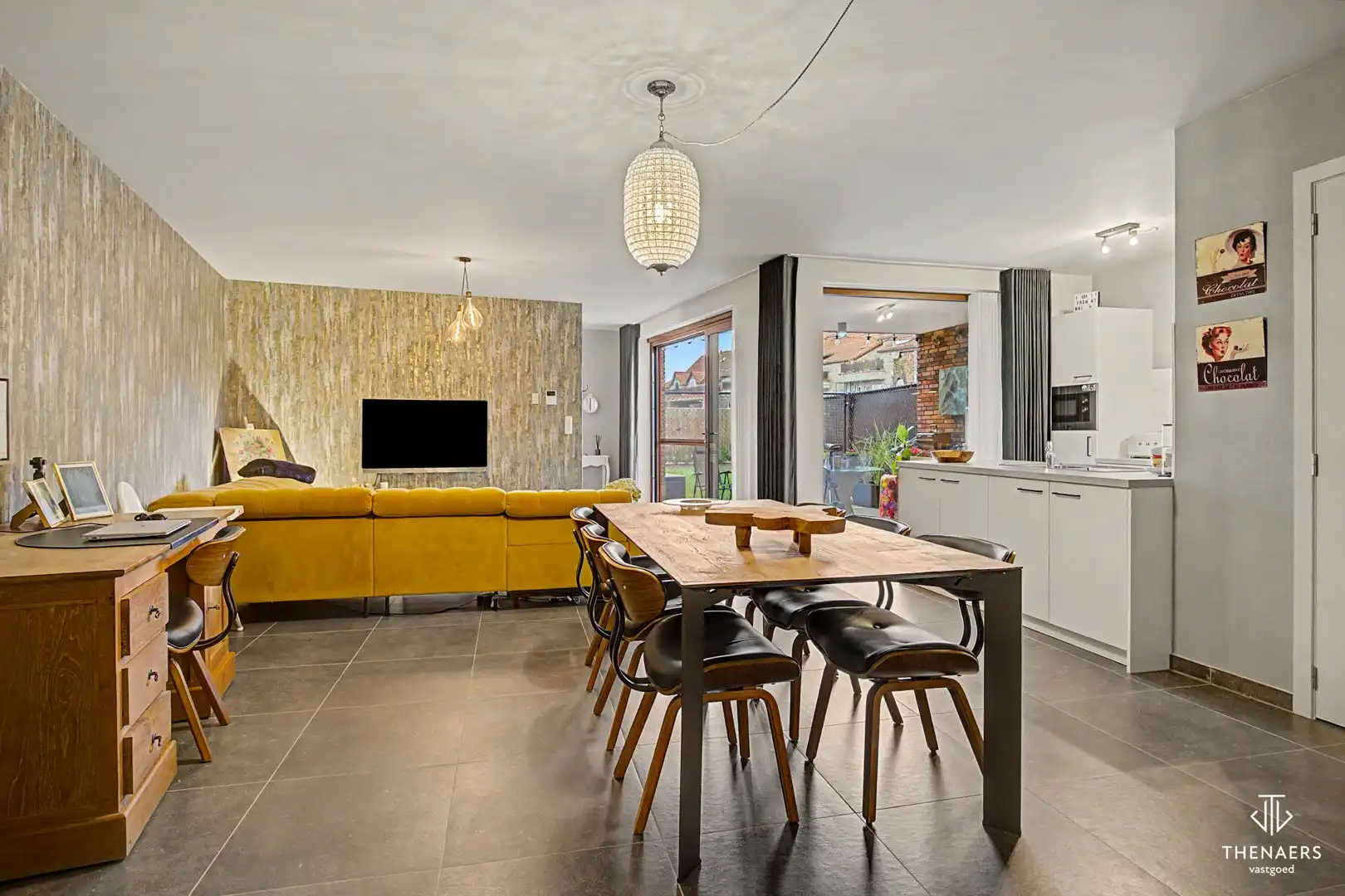 Recent gelijkvloers appartement met 2 slaapkamers, terras en ondergrondse staanplaats. foto 8