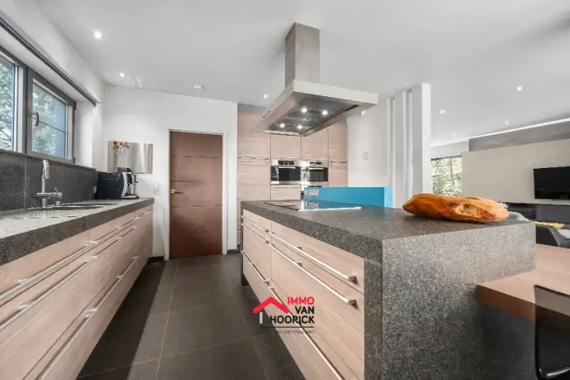 Prachtige woning OB op 1127m² grondopp - 4 slpkmrs! foto 8