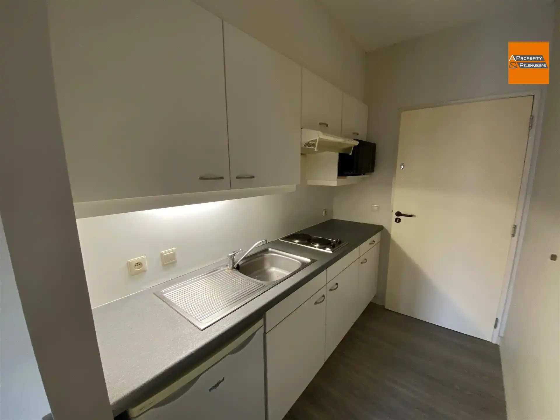 2 Studios dichtbij het centraal station  foto 6