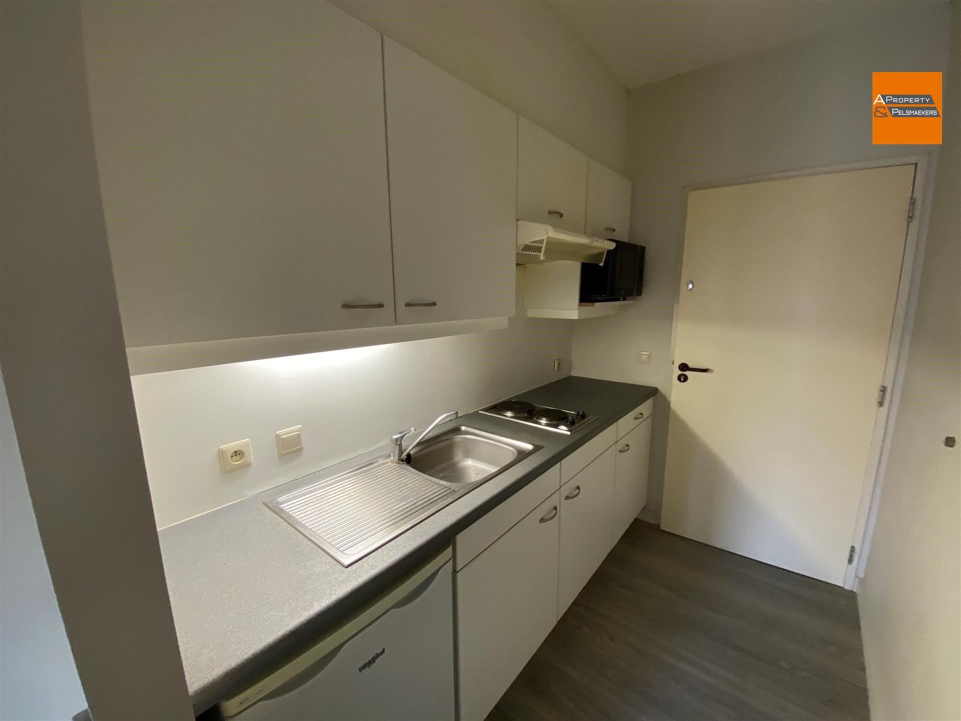 2 Studios dichtbij het centraal station  foto 6