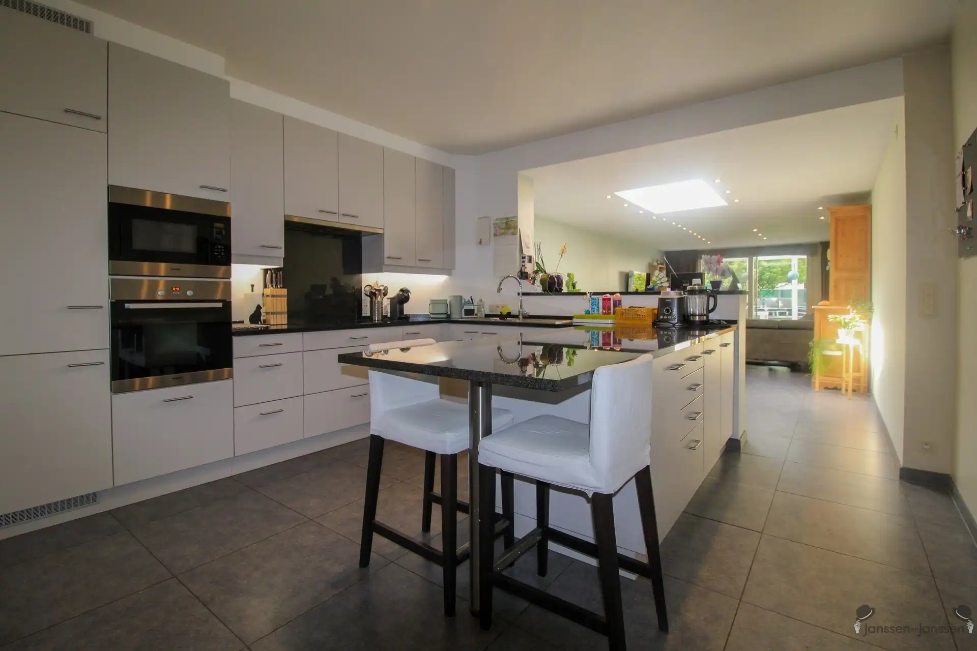 Woning met 4 slpks, 2 badk, centrum Broechem foto 21