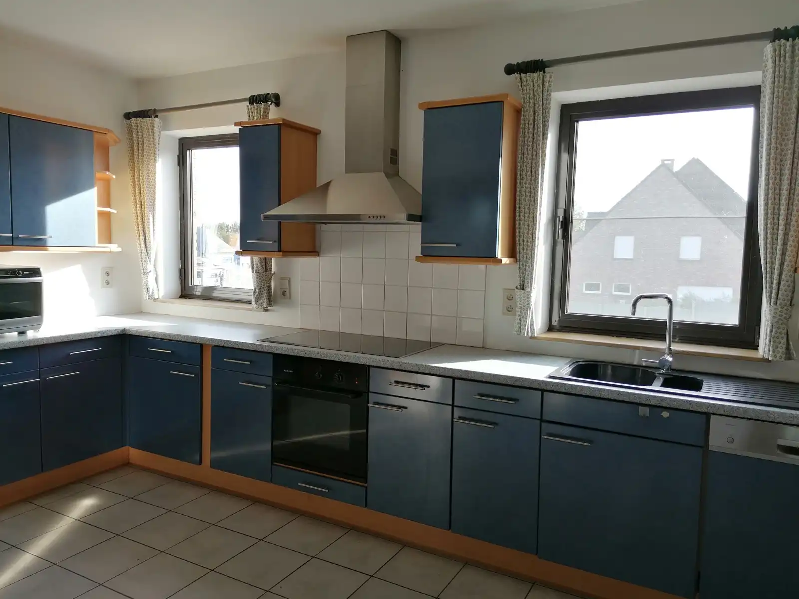 Handelsgebouw gemengd gebruik + bouwgrond foto 20