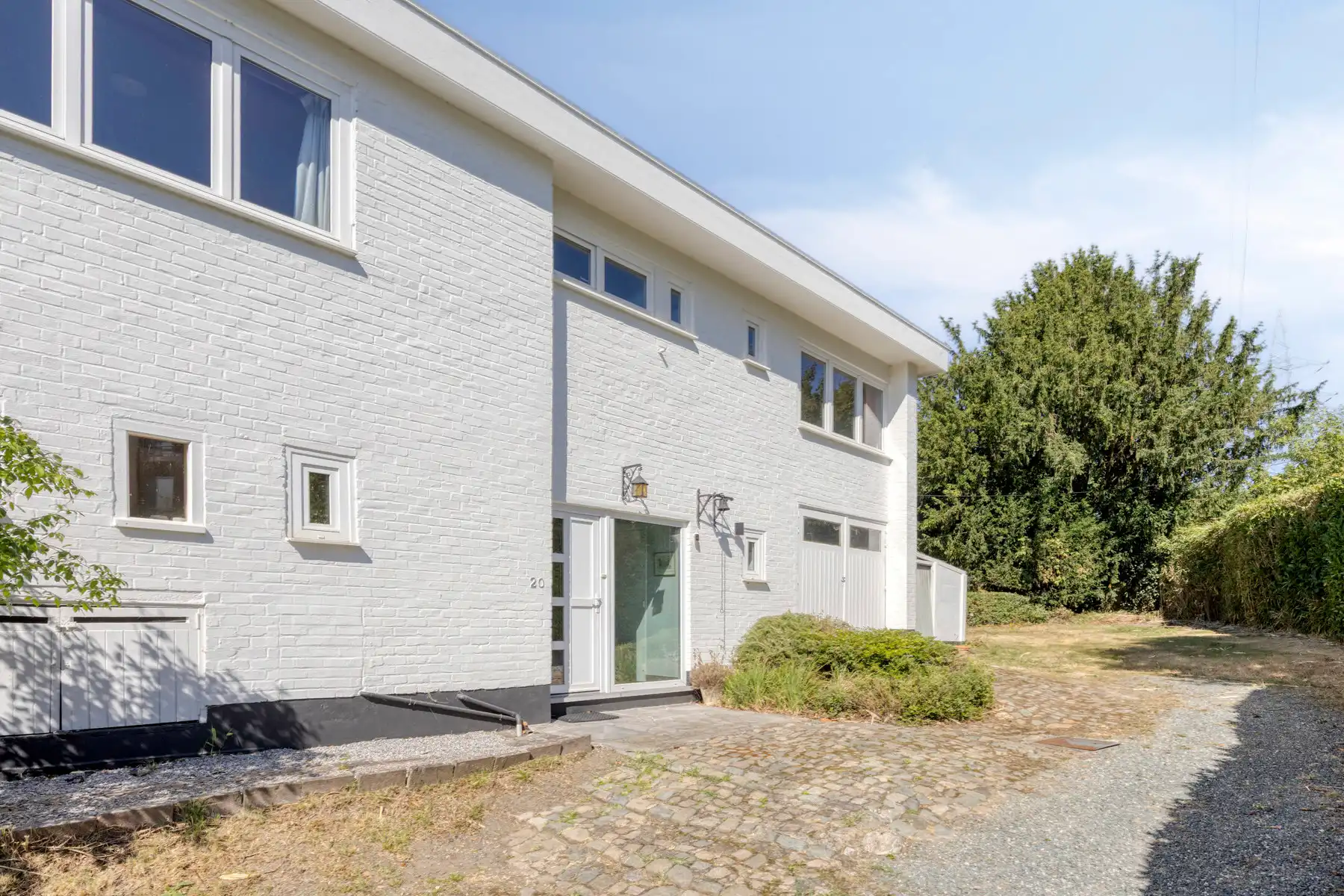 Rustig gelegen modernistische karaktervolle villa foto 4