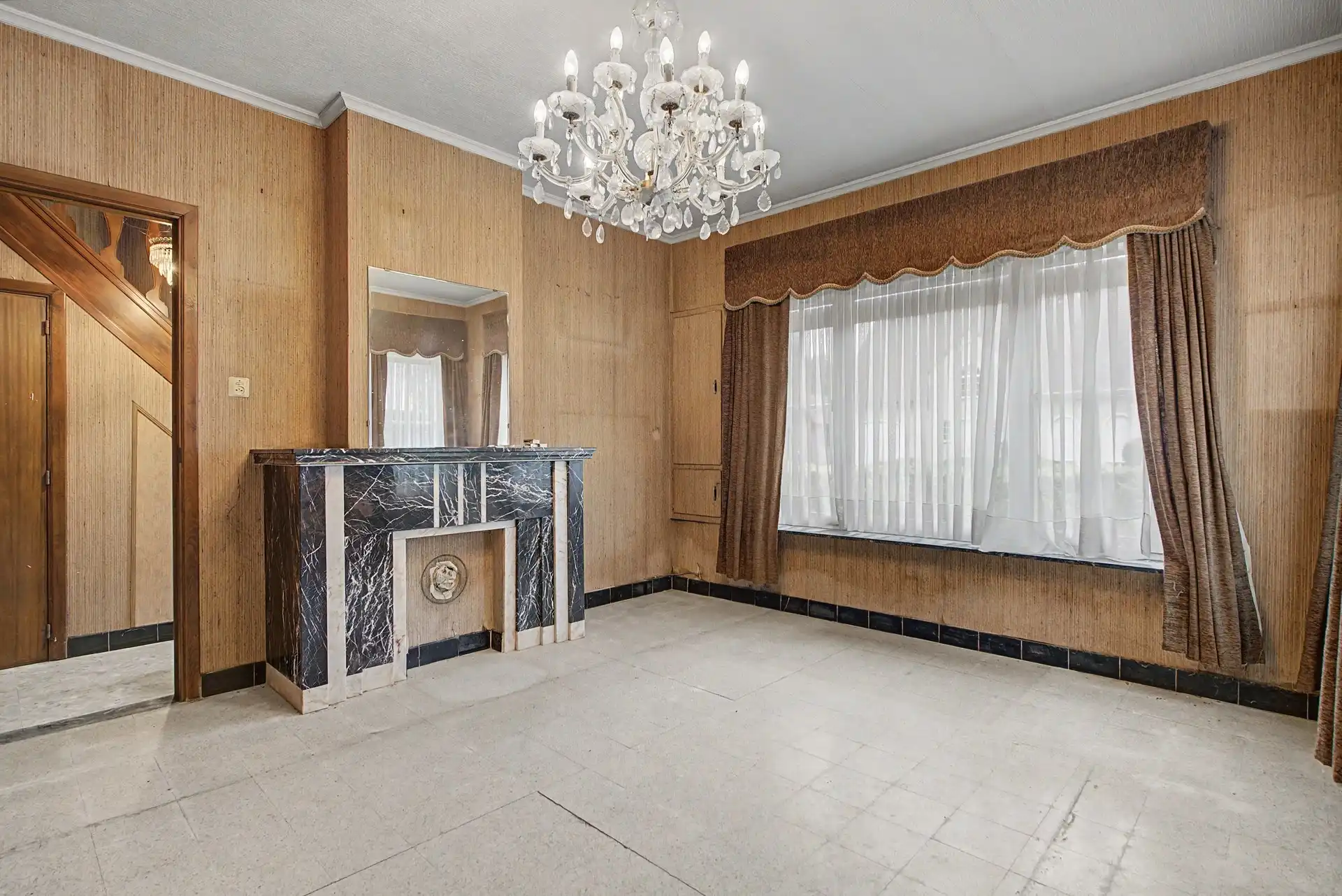 Te renoveren halfopen bebouwing op een perceel van 700m² op rustige ligging te Zele. foto 4