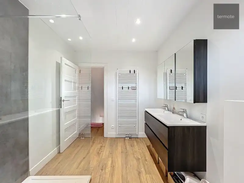 Charmante woning foto 17