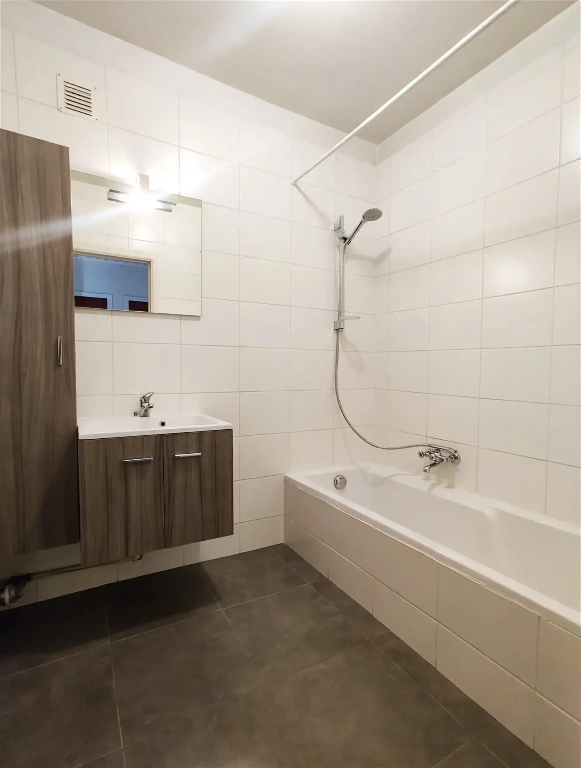 Appartement met twee slaapkamers in hartje Aalst foto 16