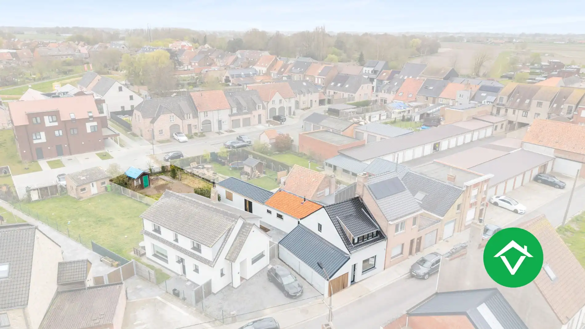 Volledig gerenoveerde woning (EPB B) met garage op topligging te Eernegem foto 26