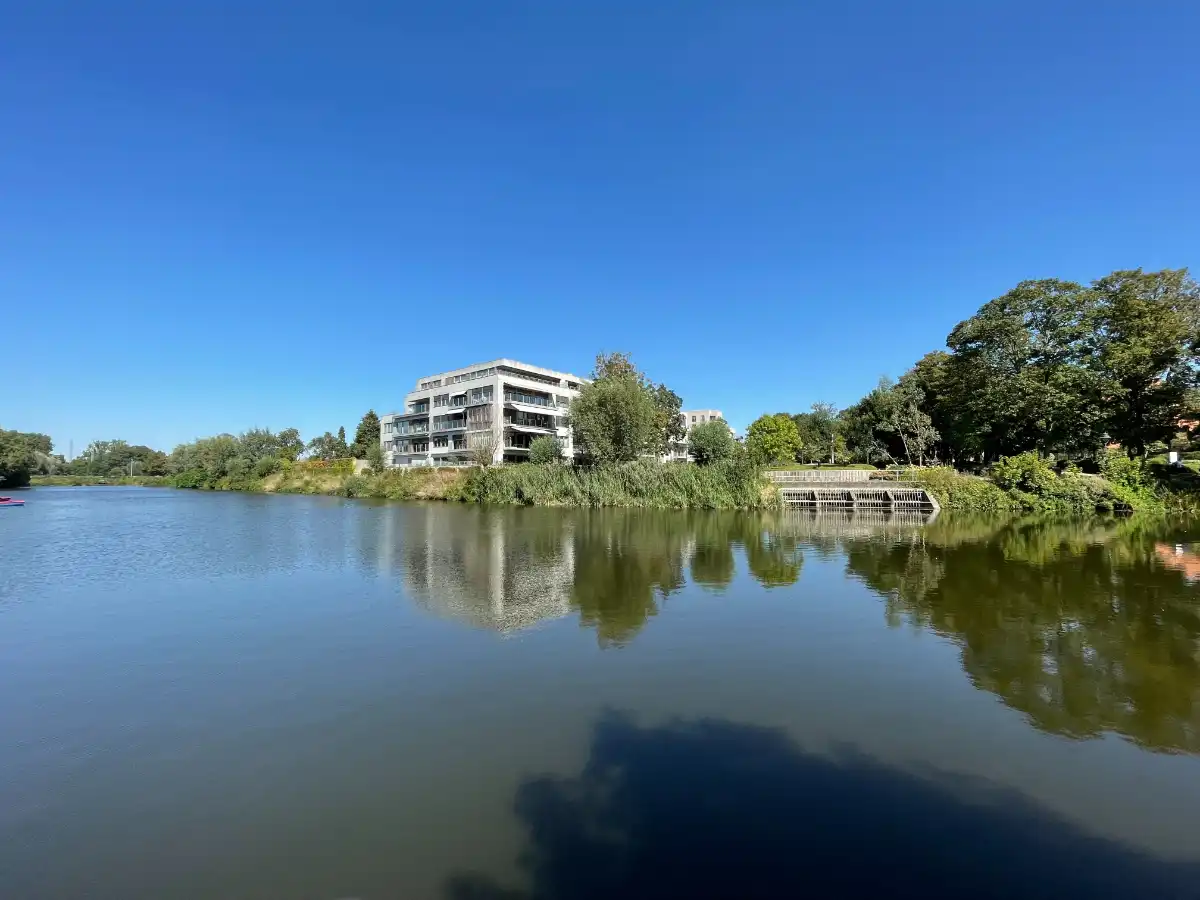 PENTHOUSE OP PRACHTIGE LOCATIE ! foto {{pictureIndex}}