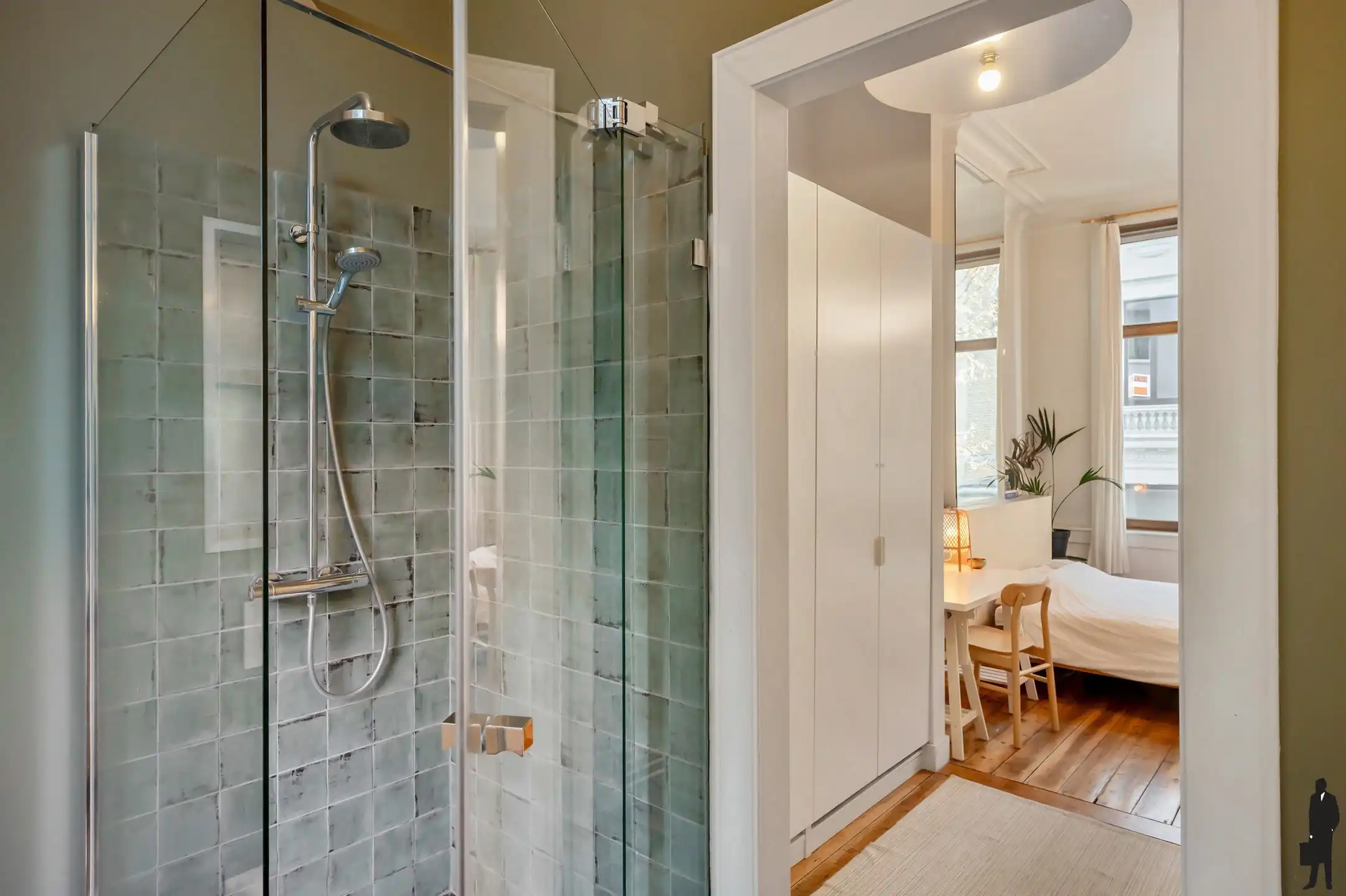 Lichtrijk en instapklaar wonen in hartje Antwerpen foto 10