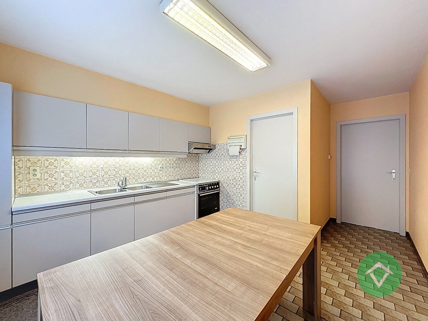 Woning met garage in centrum van Koekelare foto 22